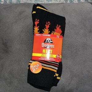NWT Pathfinder by Kodiak Mens 3-Pack Heat Socks